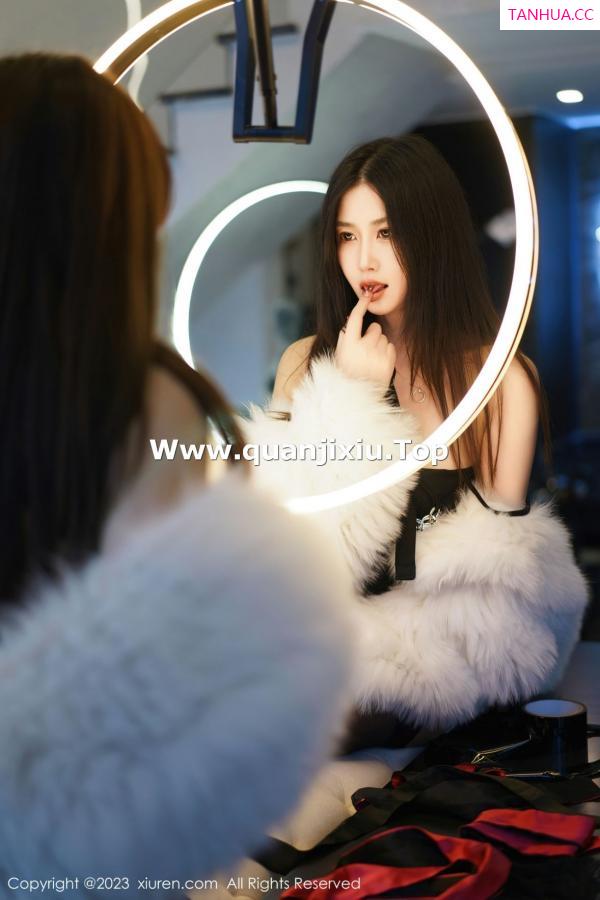 laura阿姣  [XiuRen]高清写真图 2023.01.19 No.6162 laura阿姣 模特合集第5张图片